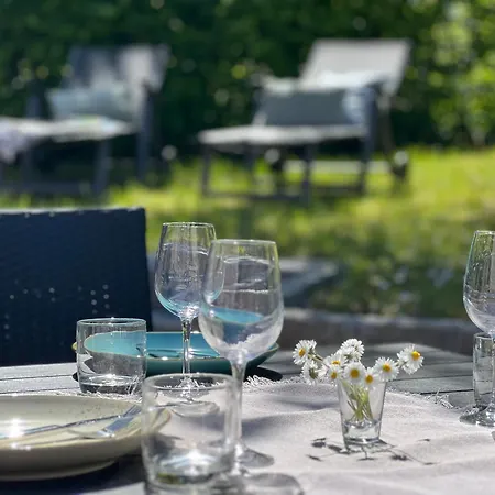 Sonniges Tante Inge In Der Eckernfoerder Bucht * Eckernförde